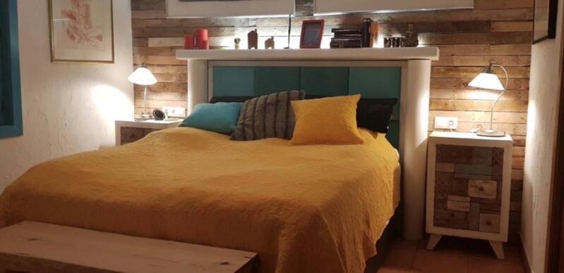 2 bedroom Country House for sale 2 bedroom Country House for sale