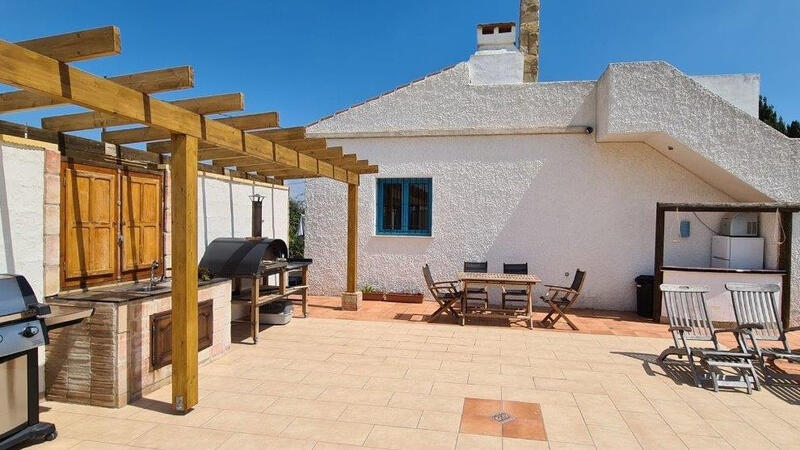 2 bedroom Country House for sale 2 bedroom Country House for sale