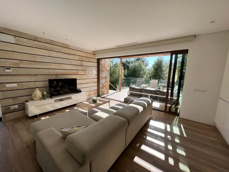 4 bedroom Villa for sale 4 bedroom Villa for sale