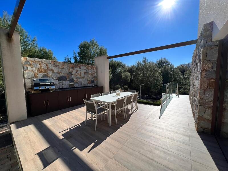 4 bedroom Villa for sale 4 bedroom Villa for sale