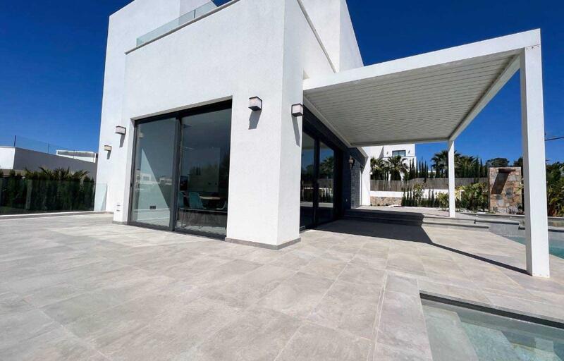 3 soverom Villa til salgs 3 soverom Villa til salgs