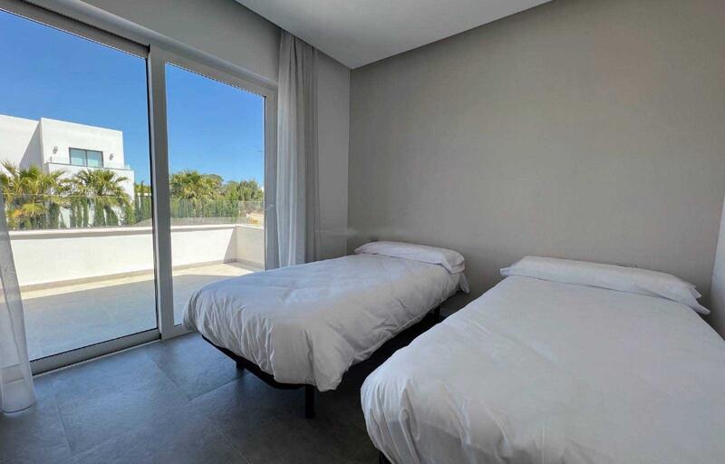 3 soverom Villa til salgs 3 soverom Villa til salgs