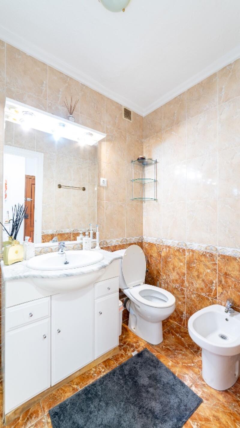 2 bedroom Apartment for sale 2 bedroom Apartment for sale