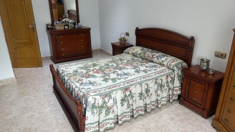 7 bedroom Villa for sale