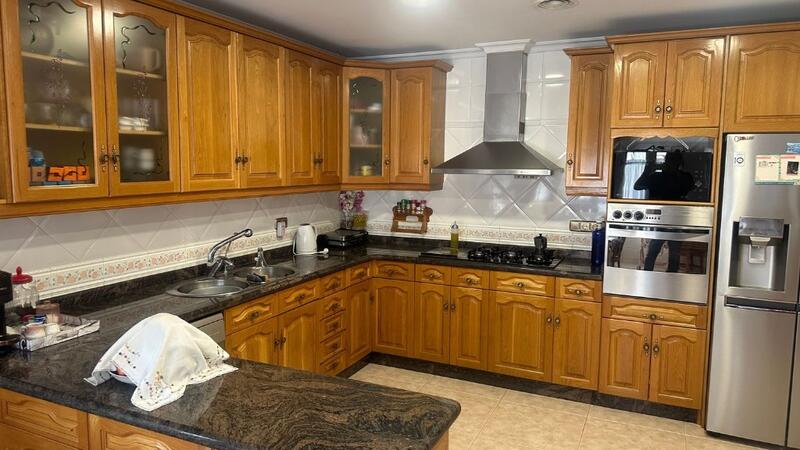 7 bedroom Villa for sale