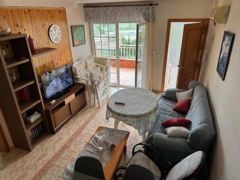 3 slaapkamer Gezinswoning Te koop