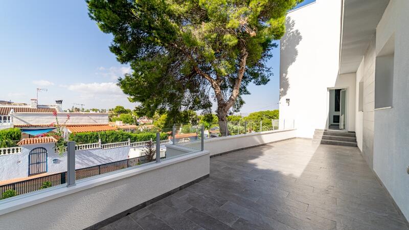 6 chambre Villa à vendre 6 chambre Villa à vendre