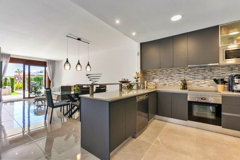 3 спальная комната квартира продается