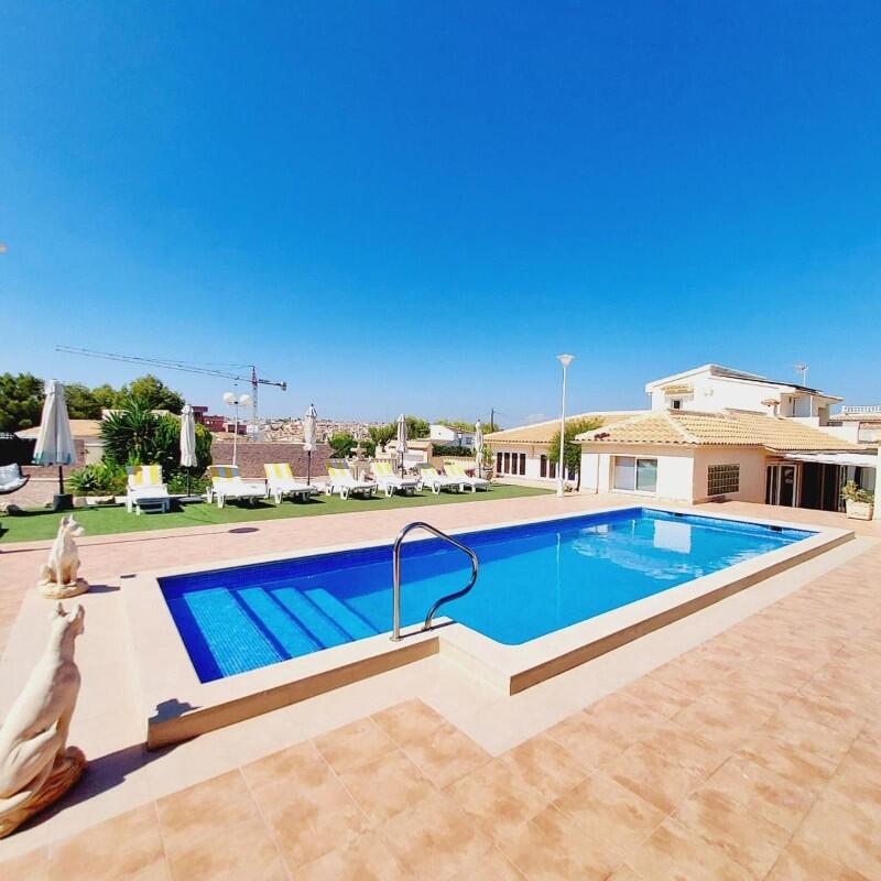 4 soverom Villa til salgs