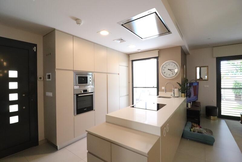 2 Schlafzimmer Villa zu verkaufen 2 Schlafzimmer Villa zu verkaufen