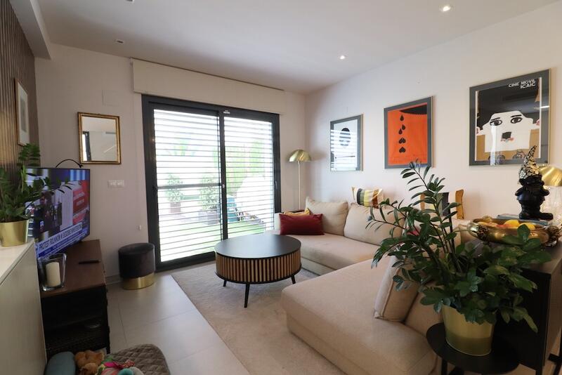 2 Schlafzimmer Villa zu verkaufen 2 Schlafzimmer Villa zu verkaufen