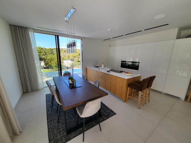 4 bedroom Villa for sale