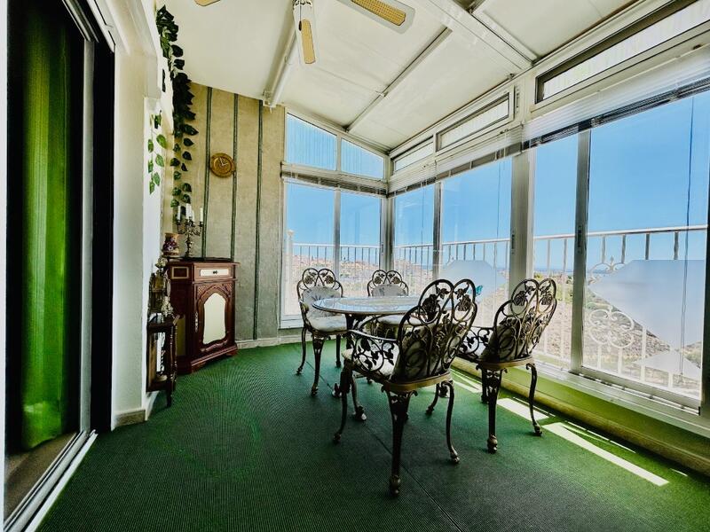 2 Schlafzimmer Appartement zu verkaufen