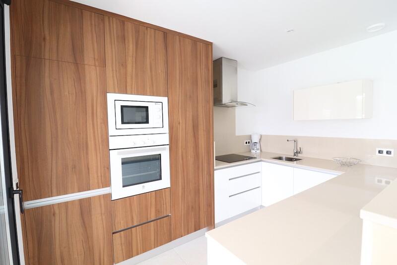 3 Schlafzimmer Villa zu verkaufen 3 Schlafzimmer Villa zu verkaufen