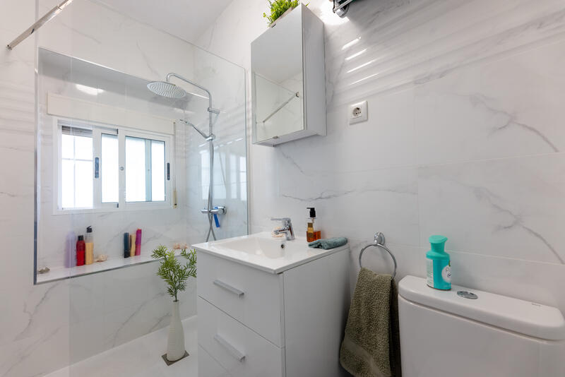 2 bedroom Apartment for sale 2 bedroom Apartment for sale