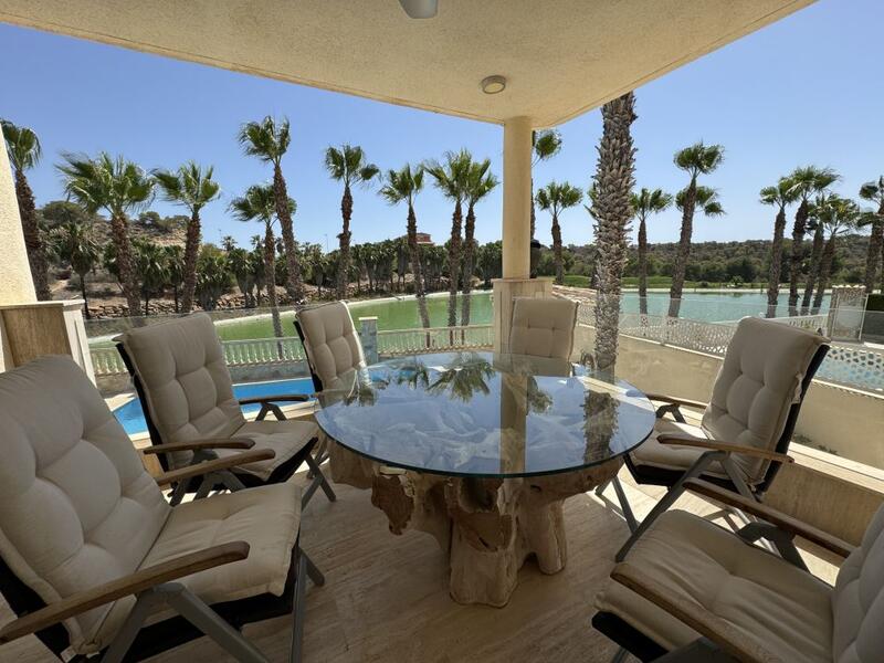 3 спальная комната вилла продается 3 спальная комната вилла продается