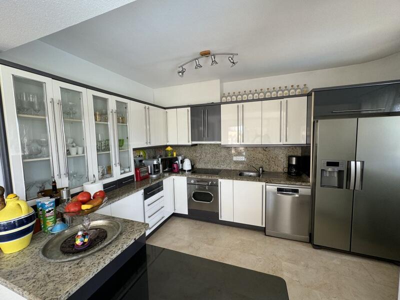 3 спальная комната вилла продается 3 спальная комната вилла продается