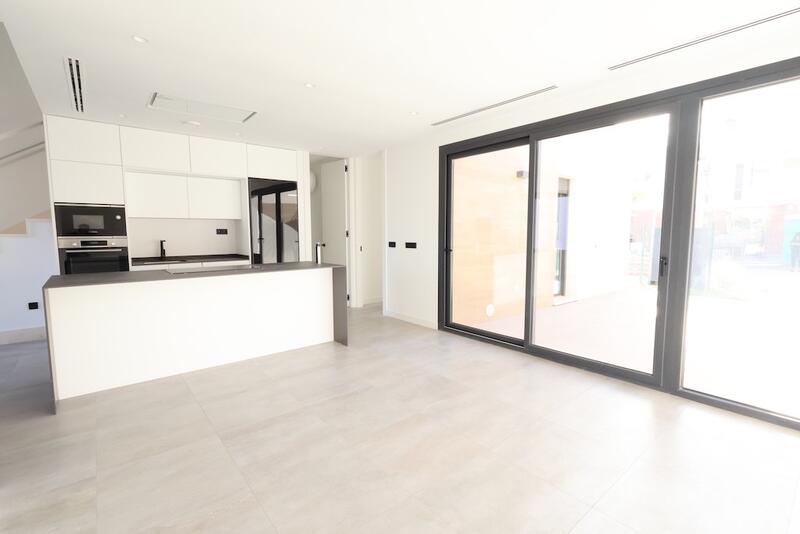 3 bedroom Villa for sale 3 bedroom Villa for sale