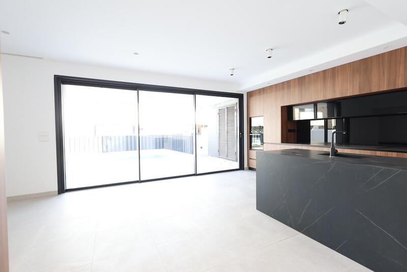 3 bedroom Villa for sale 3 bedroom Villa for sale