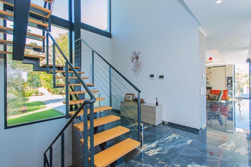 6 bedroom Villa for sale 6 bedroom Villa for sale