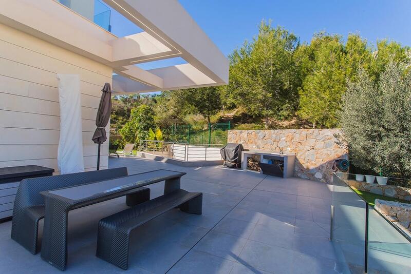 6 bedroom Villa for sale 6 bedroom Villa for sale