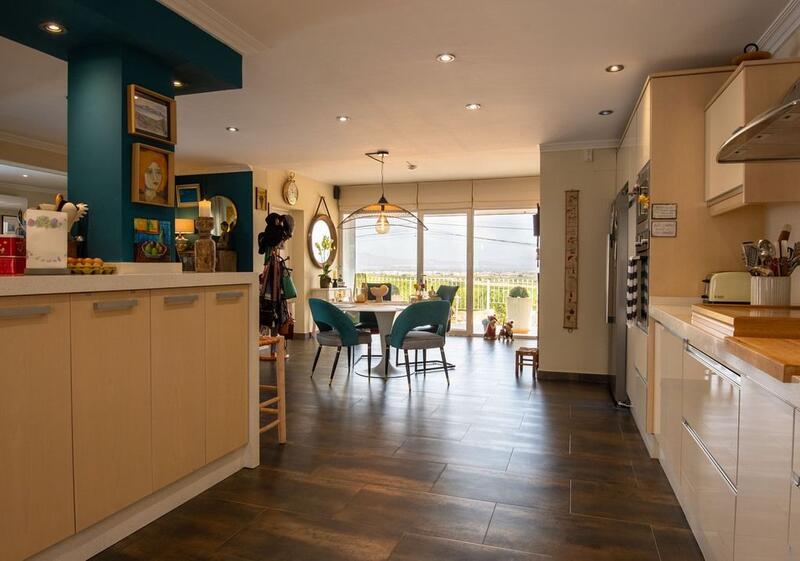 4 slaapkamer Villa Te koop 4 slaapkamer Villa Te koop