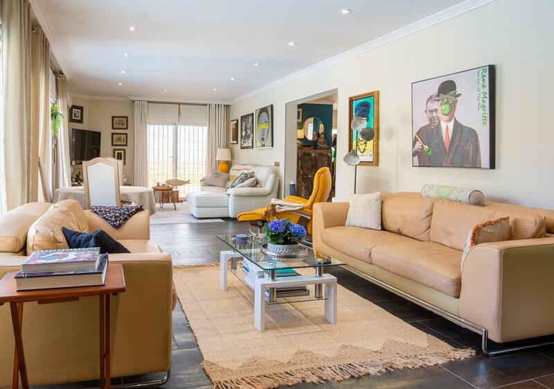 4 slaapkamer Villa Te koop 4 slaapkamer Villa Te koop