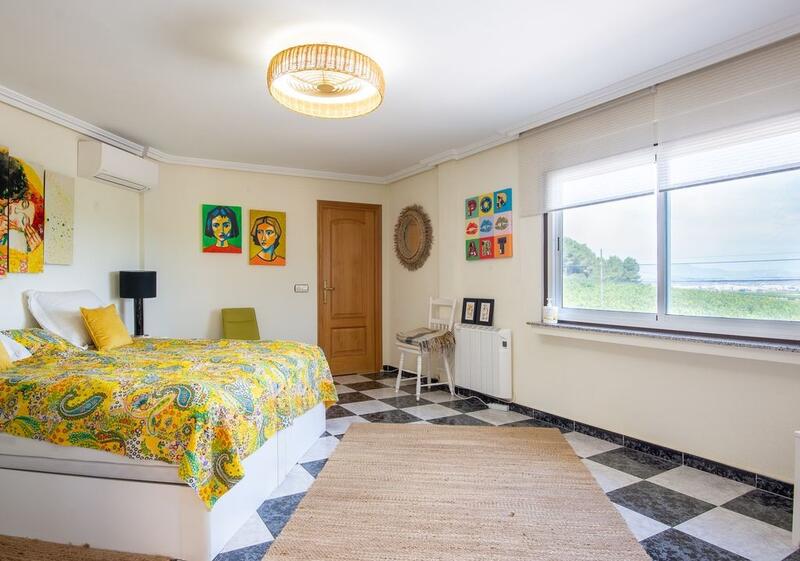 4 slaapkamer Villa Te koop 4 slaapkamer Villa Te koop