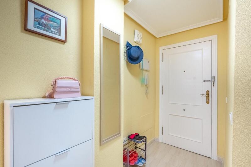 1 slaapkamer Appartement Te koop 1 slaapkamer Appartement Te koop