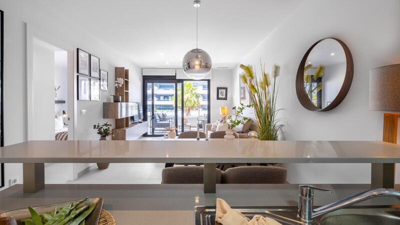 2 bedroom Apartment for sale