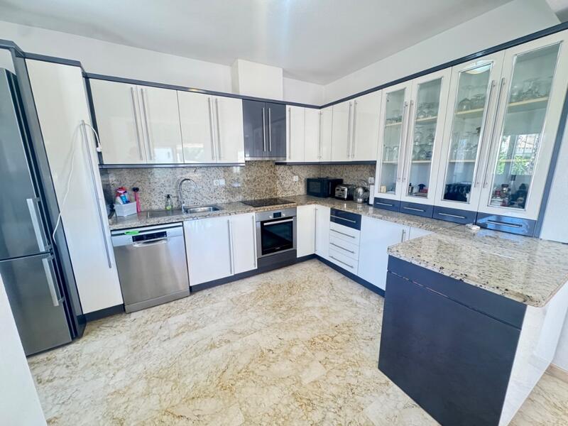 3 Cuarto Villa en venta 3 Cuarto Villa en venta