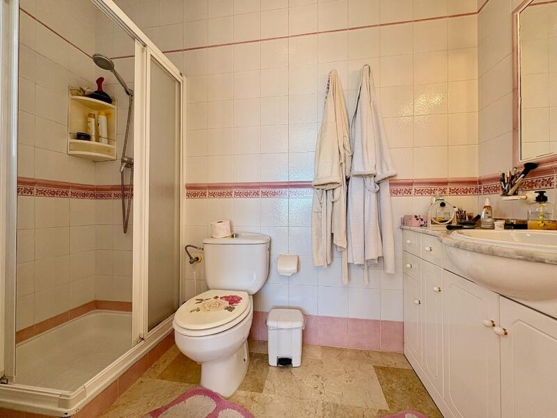 2 bedroom Villa for sale 2 bedroom Villa for sale