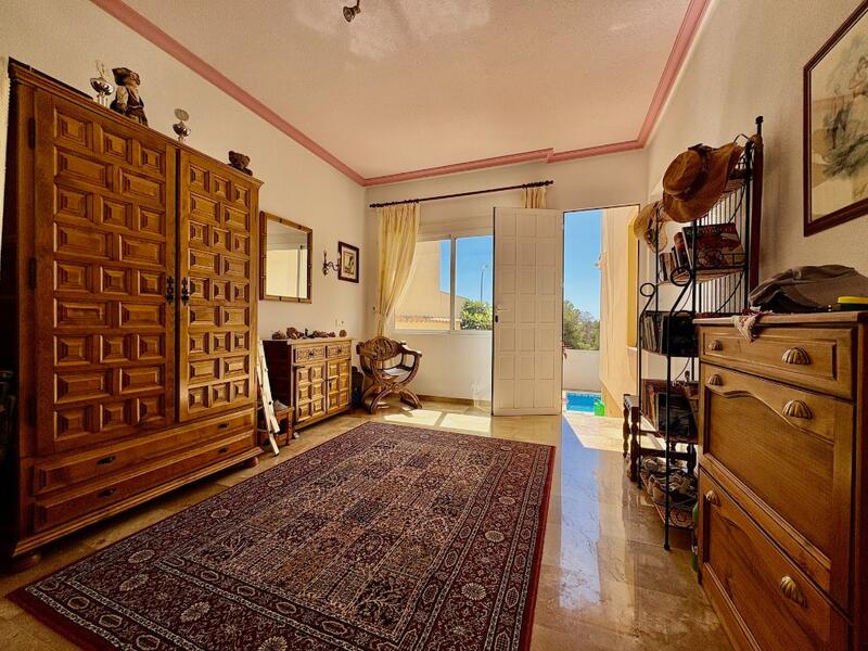 2 bedroom Villa for sale 2 bedroom Villa for sale