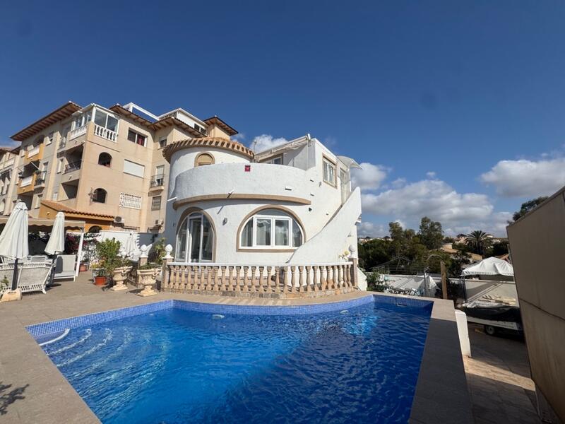 4 sovrum Villa till salu 4 sovrum Villa till salu