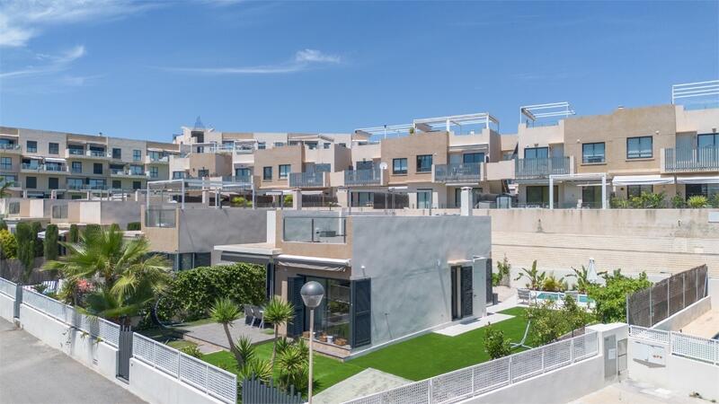 3 sovrum Villa till salu 3 sovrum Villa till salu