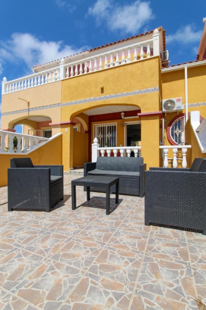 2 bedroom Townhouse for sale 2 bedroom Townhouse for sale