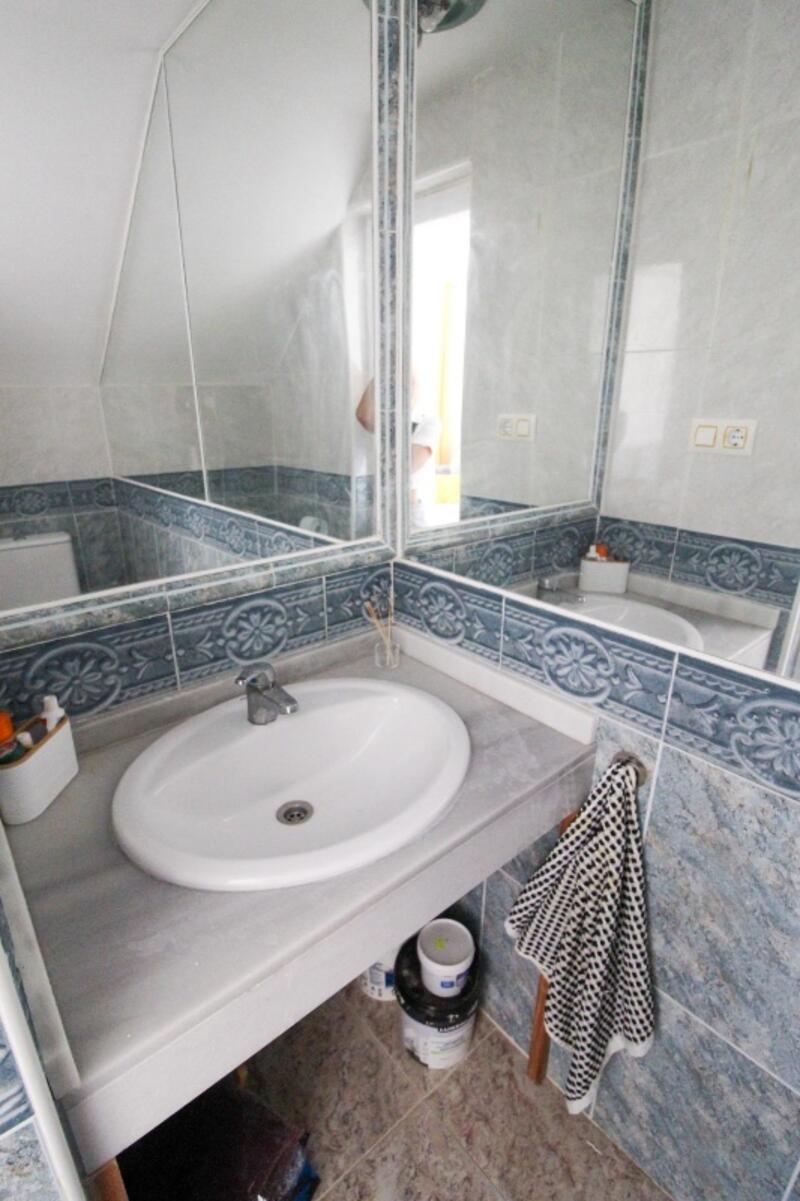 2 bedroom Townhouse for sale 2 bedroom Townhouse for sale