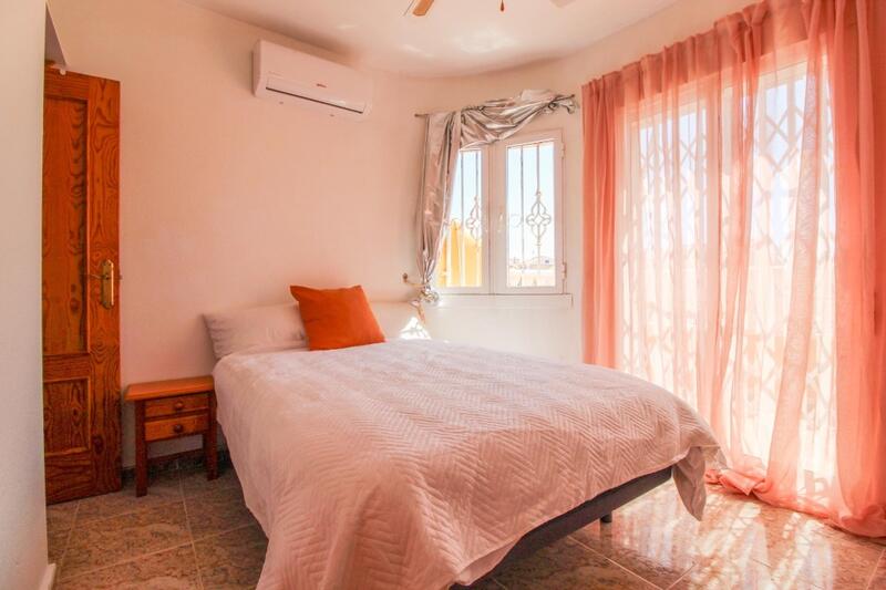 2 bedroom Townhouse for sale 2 bedroom Townhouse for sale