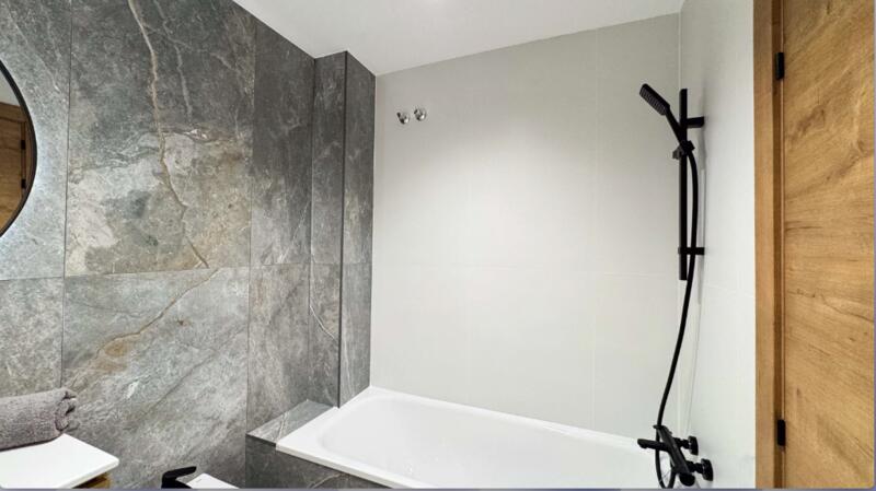 4 спальная комната квартира продается 4 спальная комната квартира продается