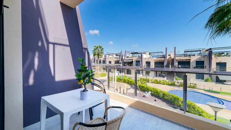 2 slaapkamer Appartement Te koop 2 slaapkamer Appartement Te koop