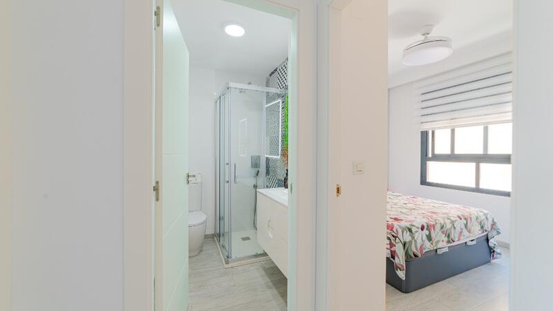 2 slaapkamer Appartement Te koop 2 slaapkamer Appartement Te koop