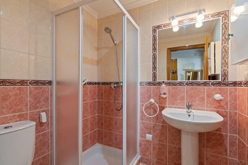 2 slaapkamer Appartement Te koop 2 slaapkamer Appartement Te koop