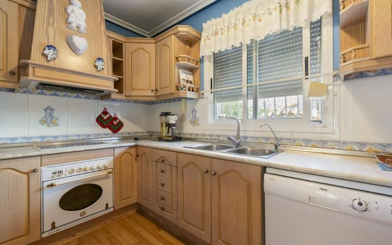 3 Schlafzimmer Villa zu verkaufen 3 Schlafzimmer Villa zu verkaufen