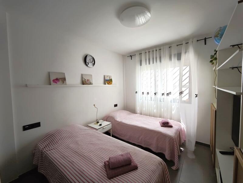 2 slaapkamer Appartement Te koop 2 slaapkamer Appartement Te koop