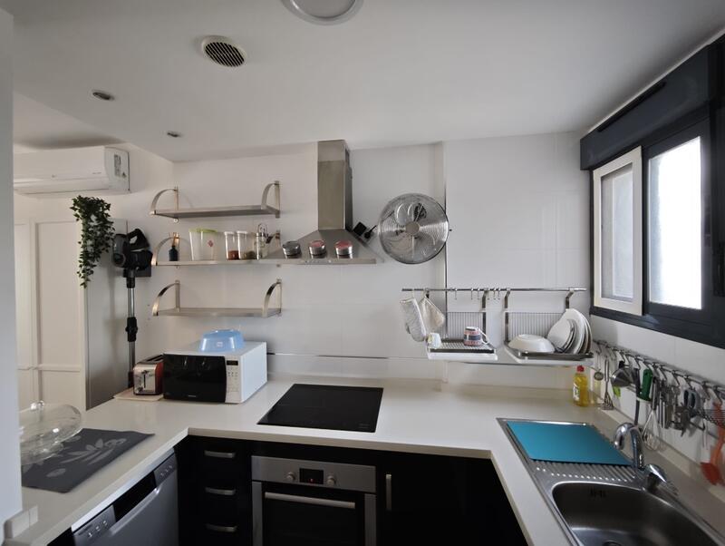 2 slaapkamer Appartement Te koop 2 slaapkamer Appartement Te koop