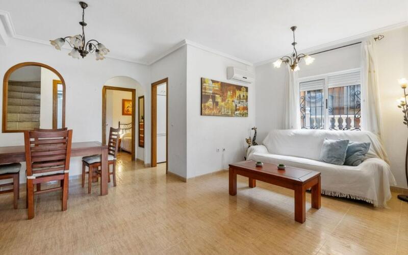 3 bedroom Townhouse for sale