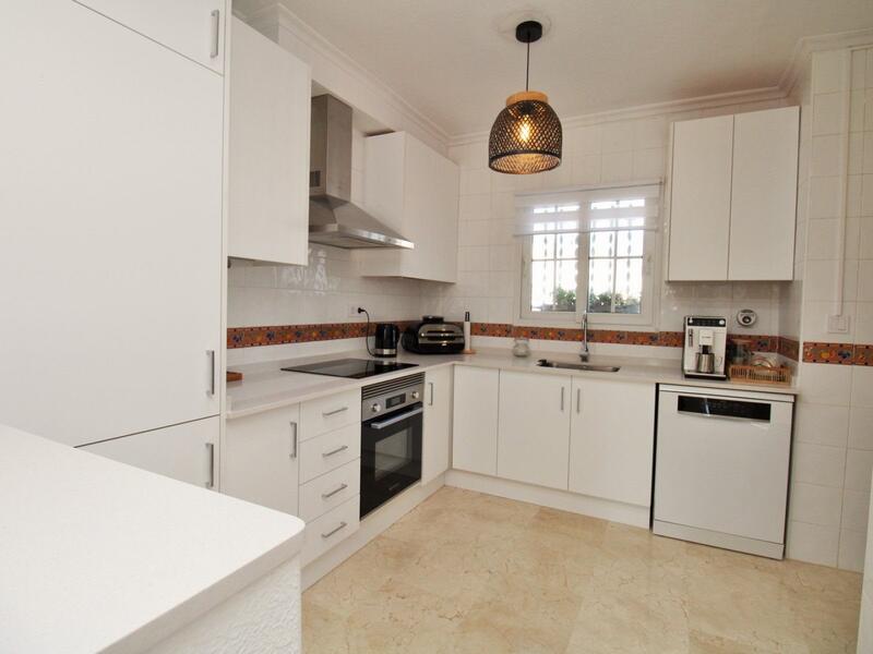 2 bedroom Townhouse for sale 2 bedroom Townhouse for sale