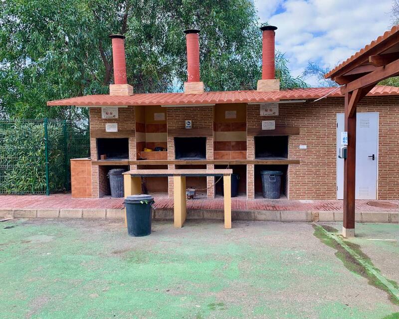 2 slaapkamer Appartement Te koop 2 slaapkamer Appartement Te koop