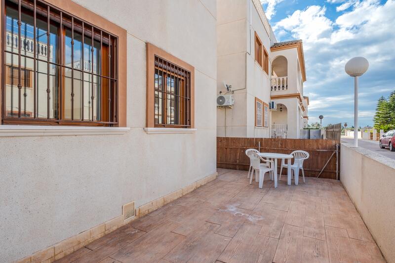 2 bedroom Townhouse for sale 2 bedroom Townhouse for sale