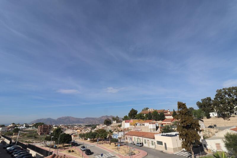 3 slaapkamer Villa Te koop 3 slaapkamer Villa Te koop